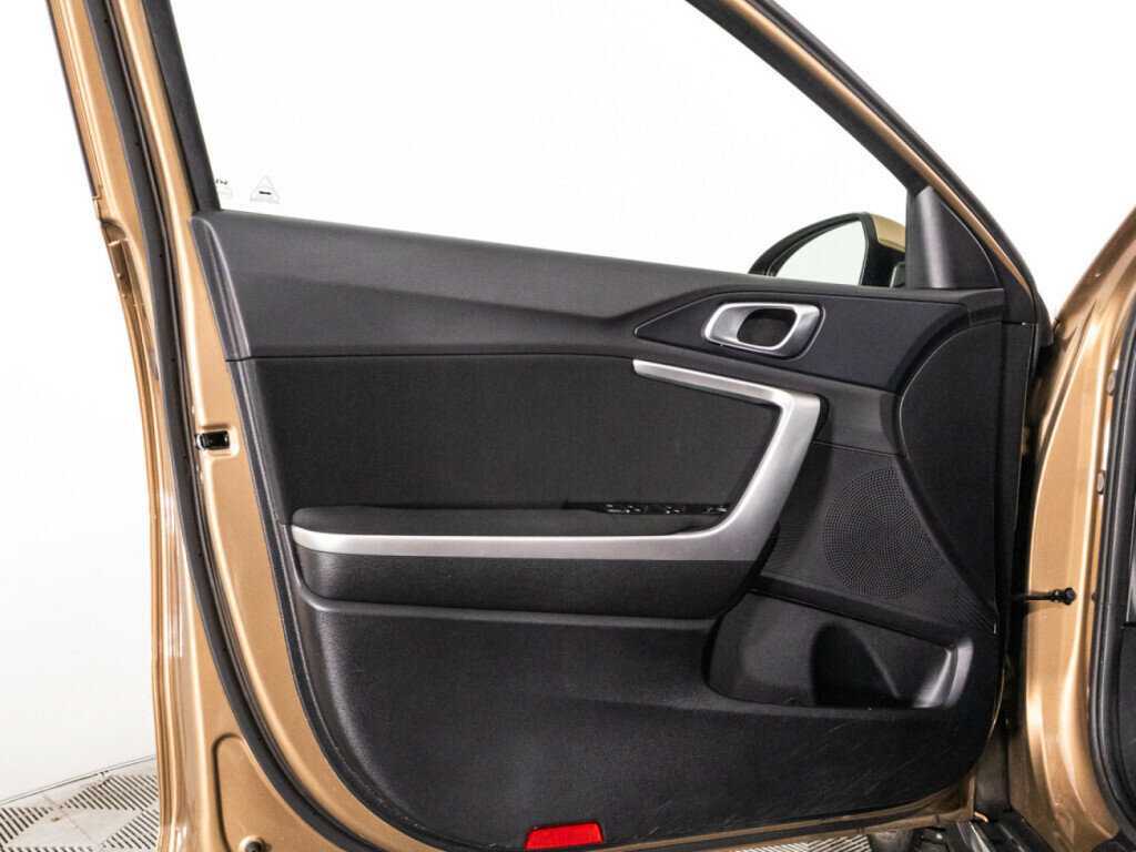 Kia XCeed с пробегом — 2021 год. Фото: #25