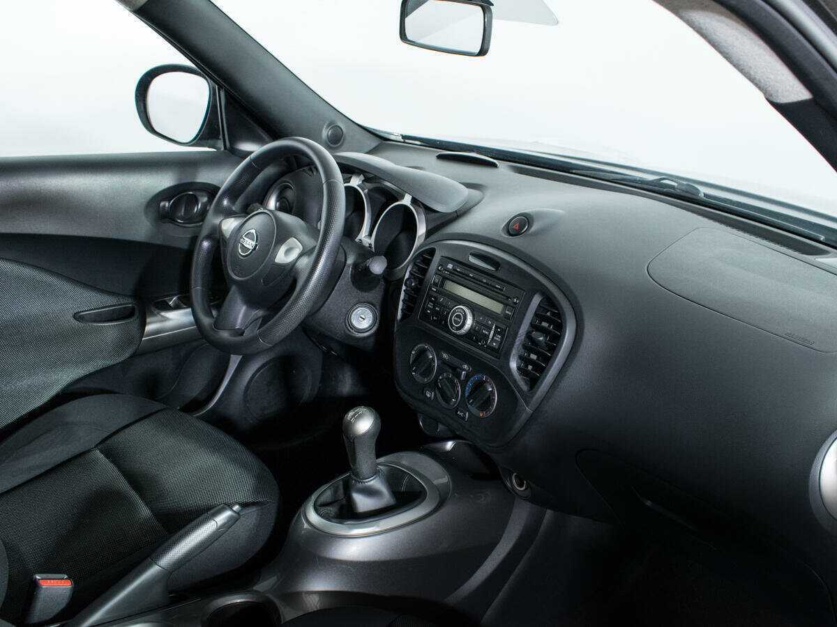 Nissan Juke с пробегом — 2013 год. Фото: #8
