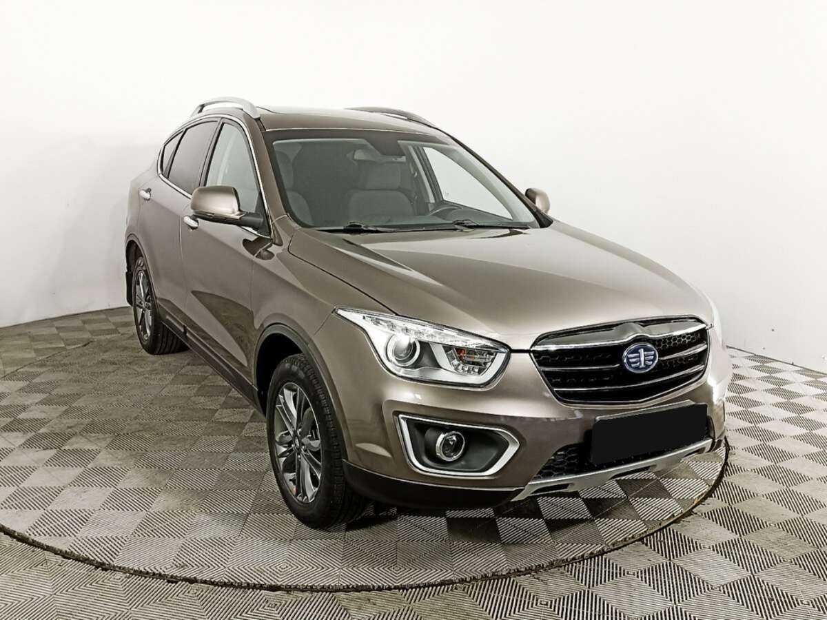 FAW Besturn X80 с пробегом — 2017 год. Фото: #2
