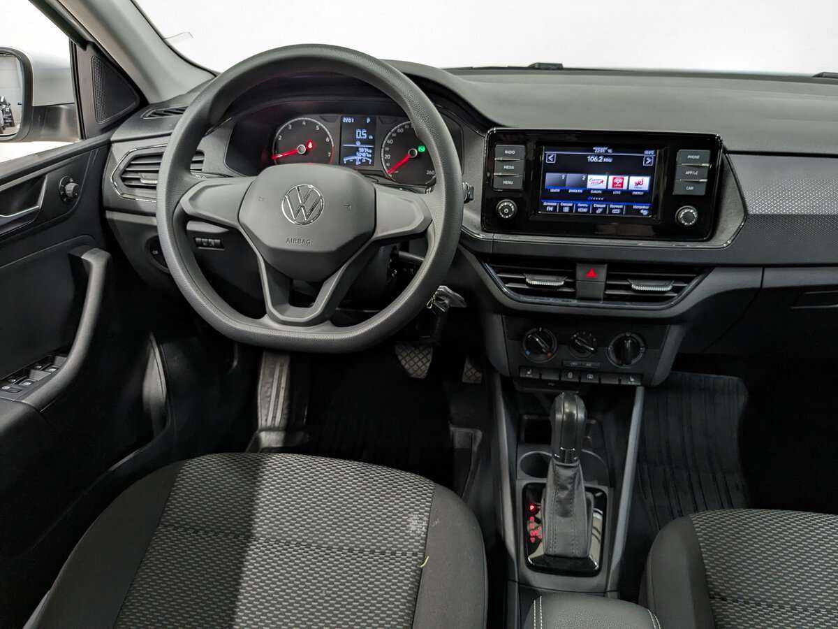 Volkswagen Polo с пробегом — 2020 год. Фото: #16