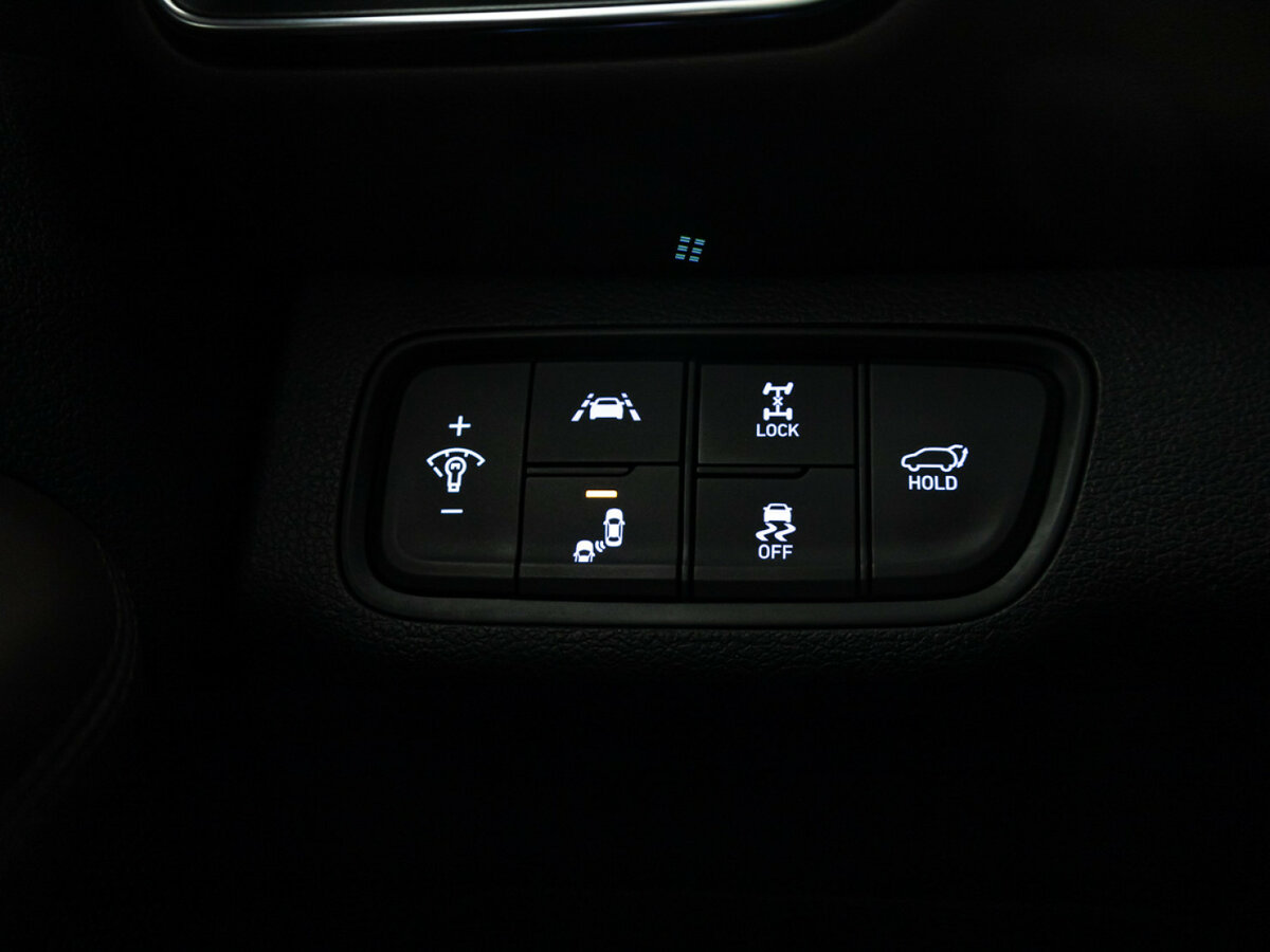 Hyundai Santa Fe с пробегом — 2019 год. Фото: #16