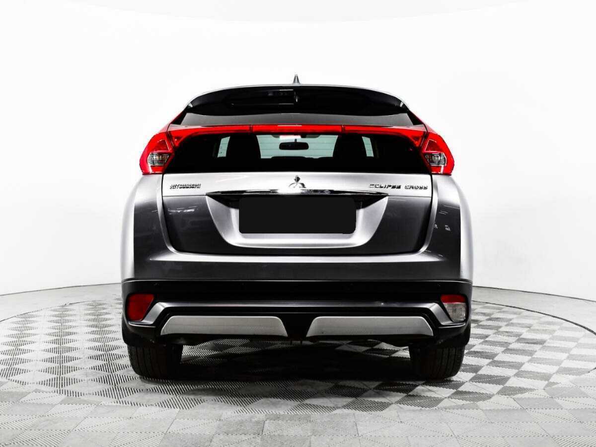 Mitsubishi Eclipse Cross с пробегом — 2018 год. Фото: #5