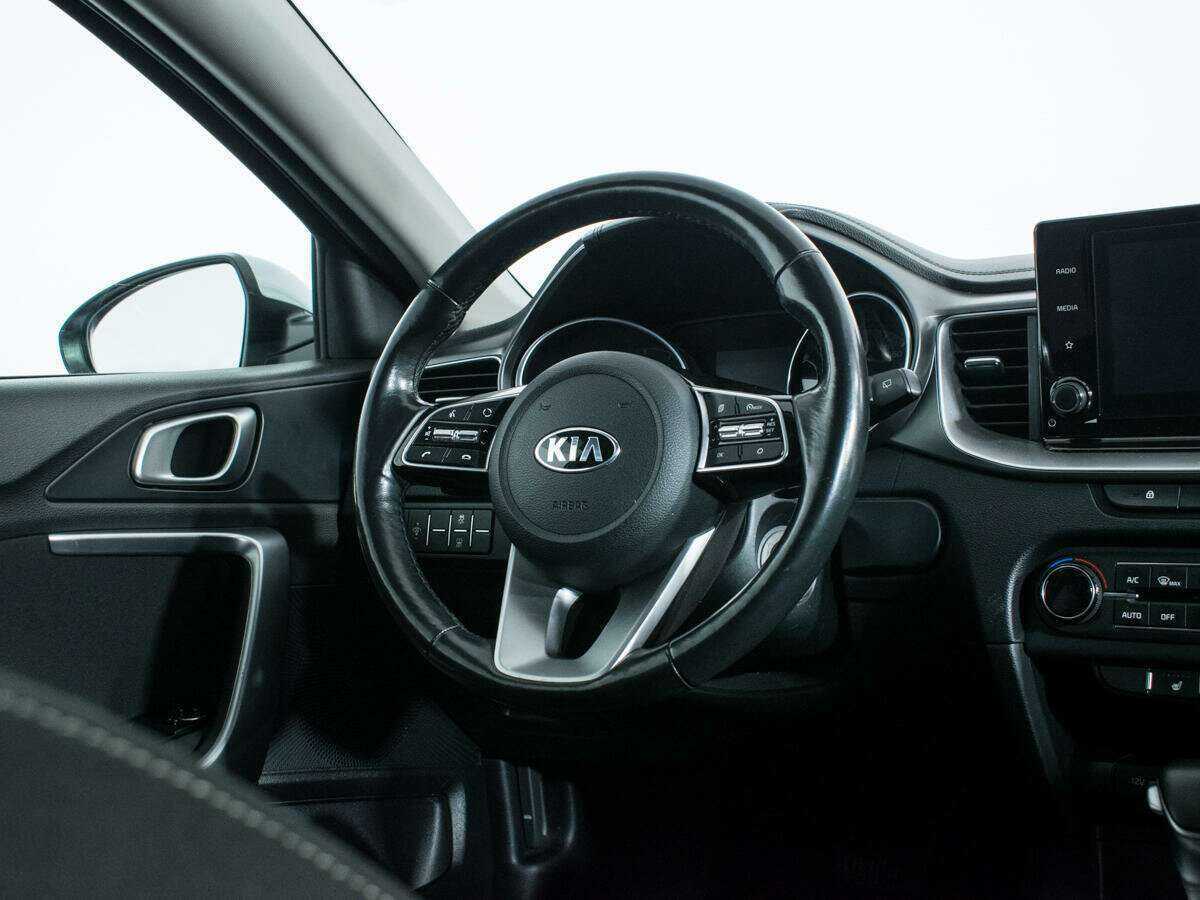 Kia Ceed с пробегом — 2020 год. Фото: #8