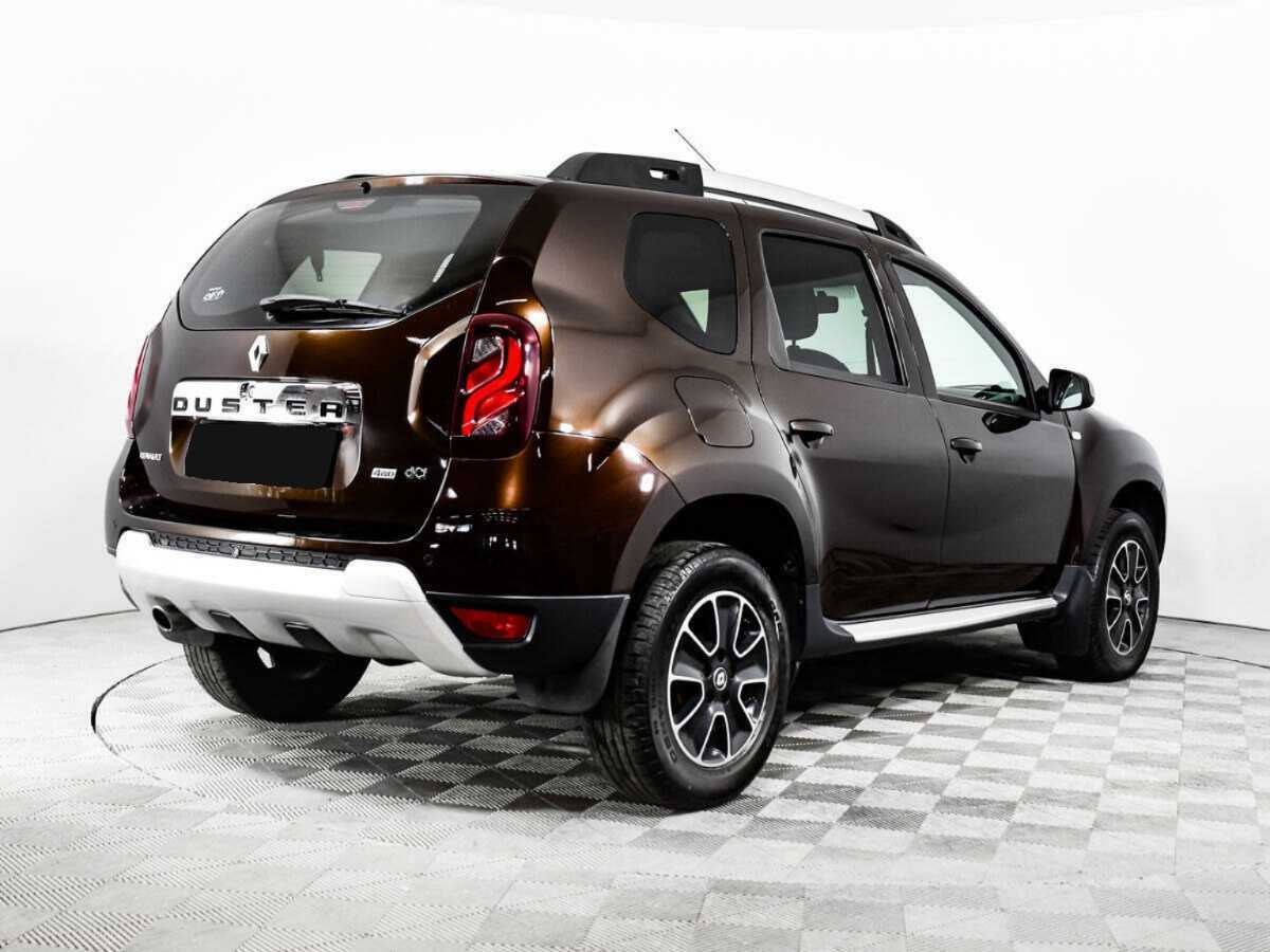 Renault Duster с пробегом — 2017 год. Фото: #3