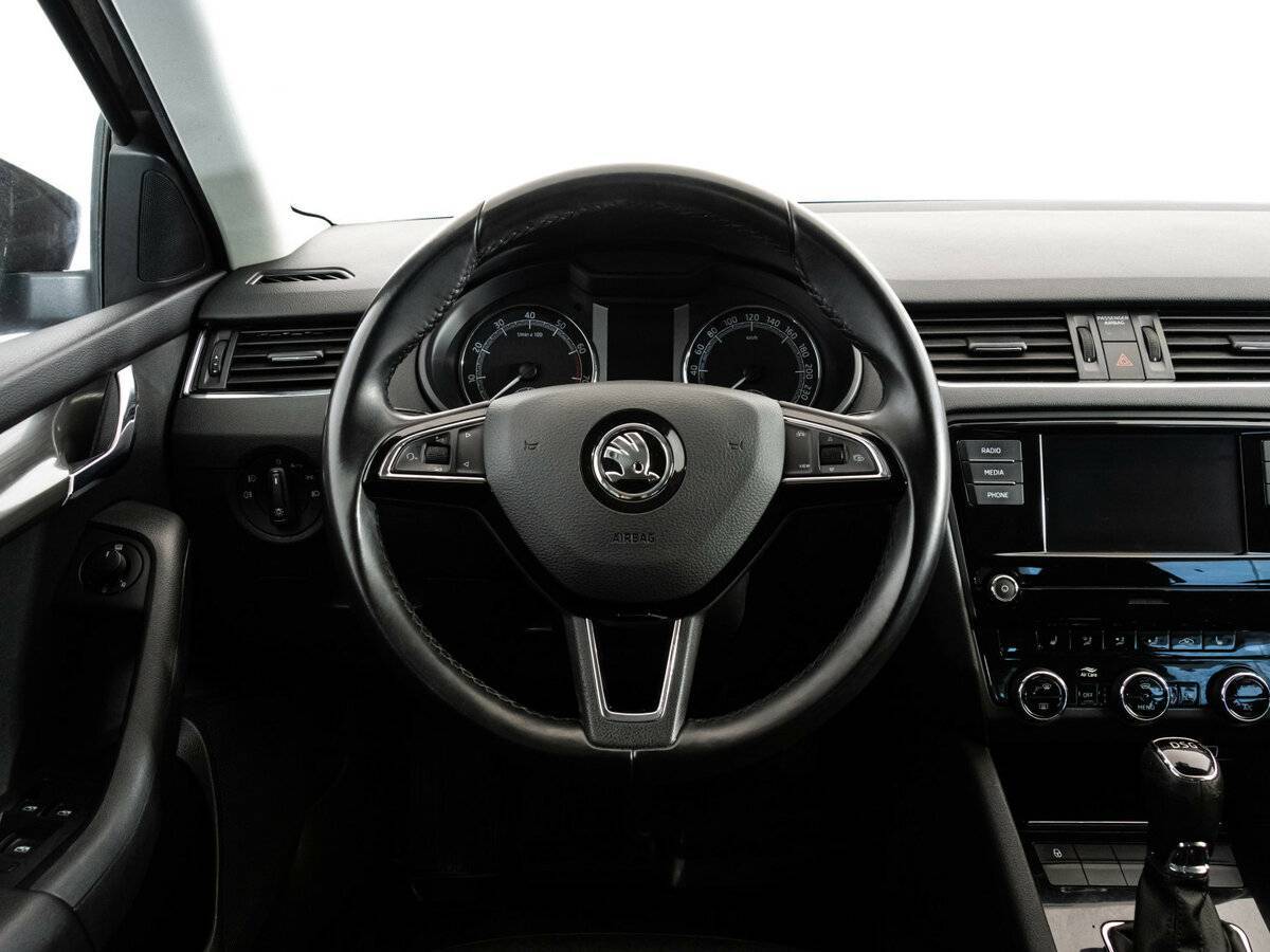 Skoda Octavia с пробегом — 2018 год. Фото: #11