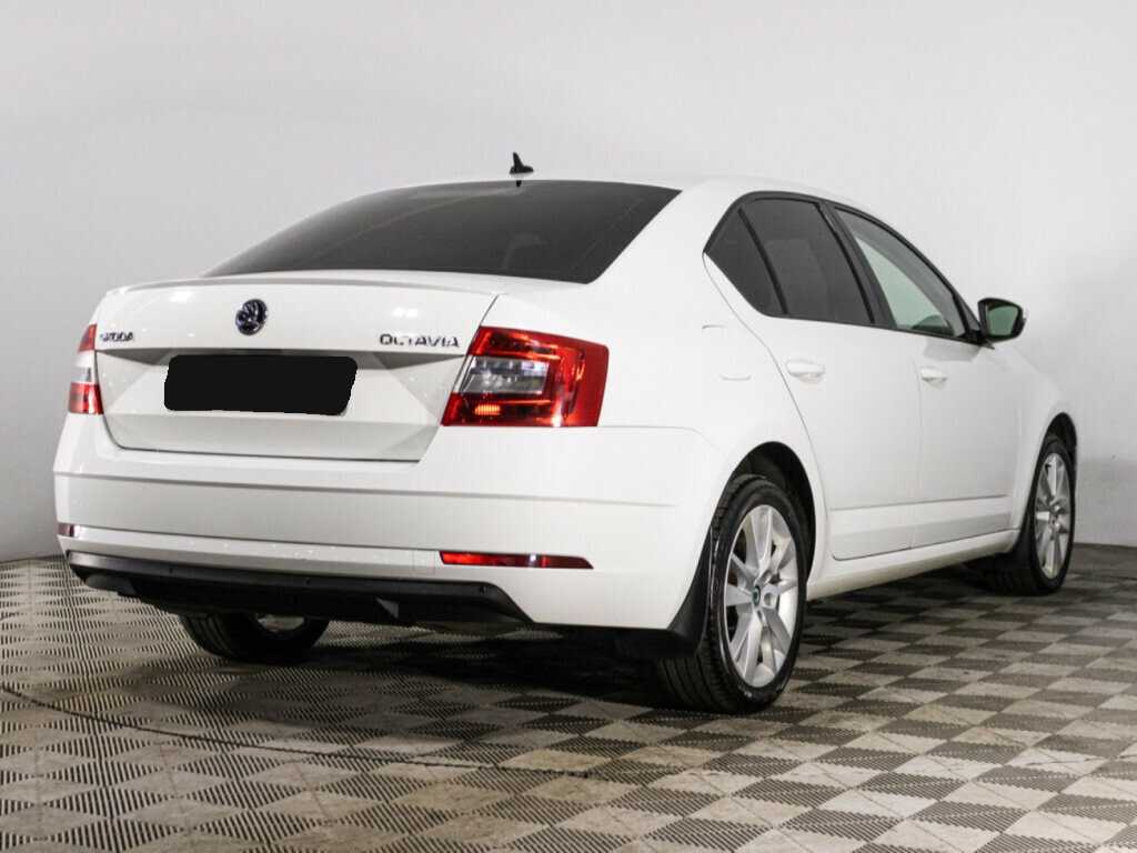 Skoda Octavia с пробегом — 2018 год. Фото: #4