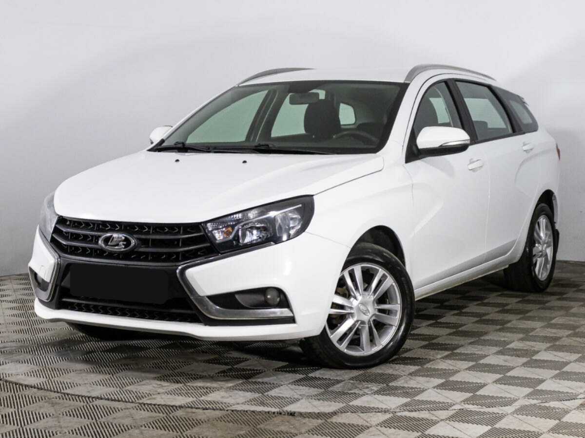 Lada (ВАЗ) Vesta с пробегом — 2017 год. Посмотреть фото