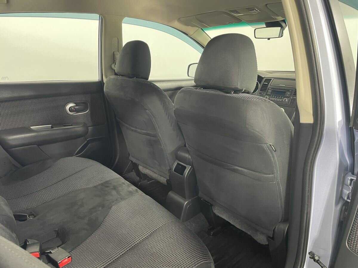 Nissan Tiida с пробегом — 2013 год. Фото: #15