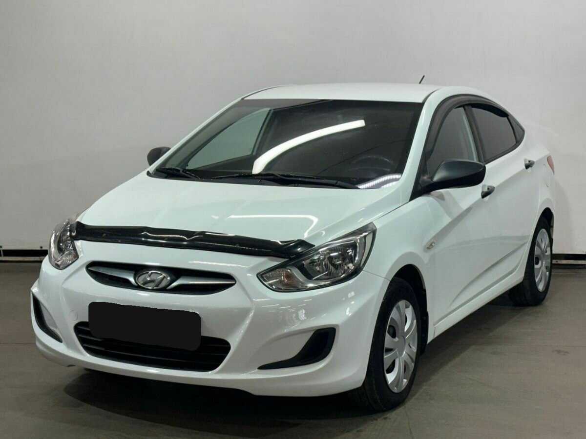 Hyundai Solaris с пробегом — 2014 год. Фото: #0
