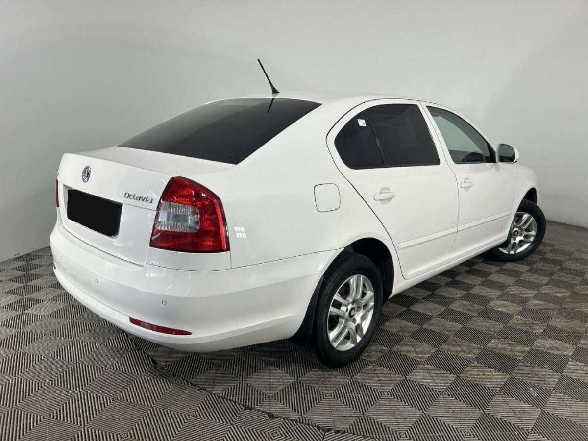 Skoda Octavia с пробегом — 2012 год. Фото: #5