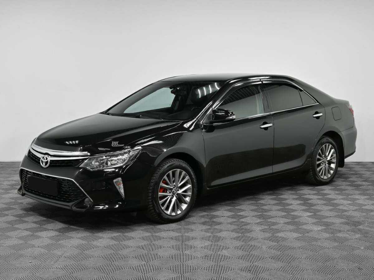 Toyota Camry с пробегом — 2015 год. Посмотреть фото