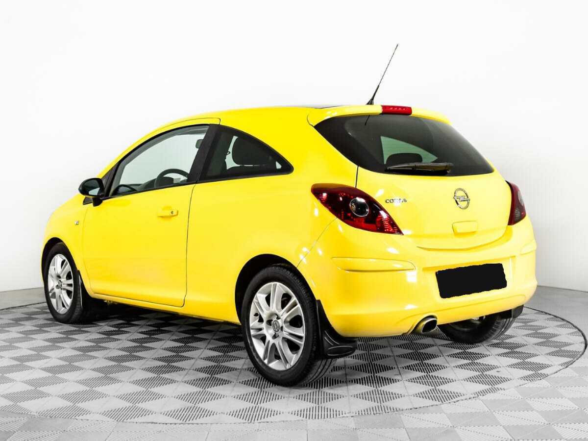 Opel Corsa с пробегом — 2012 год. Фото: #6