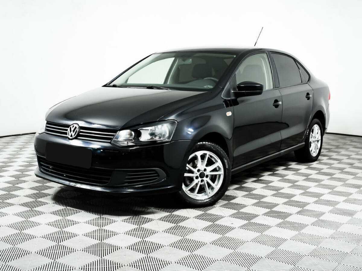 Volkswagen Polo с пробегом — 2012 год. Фото: #0