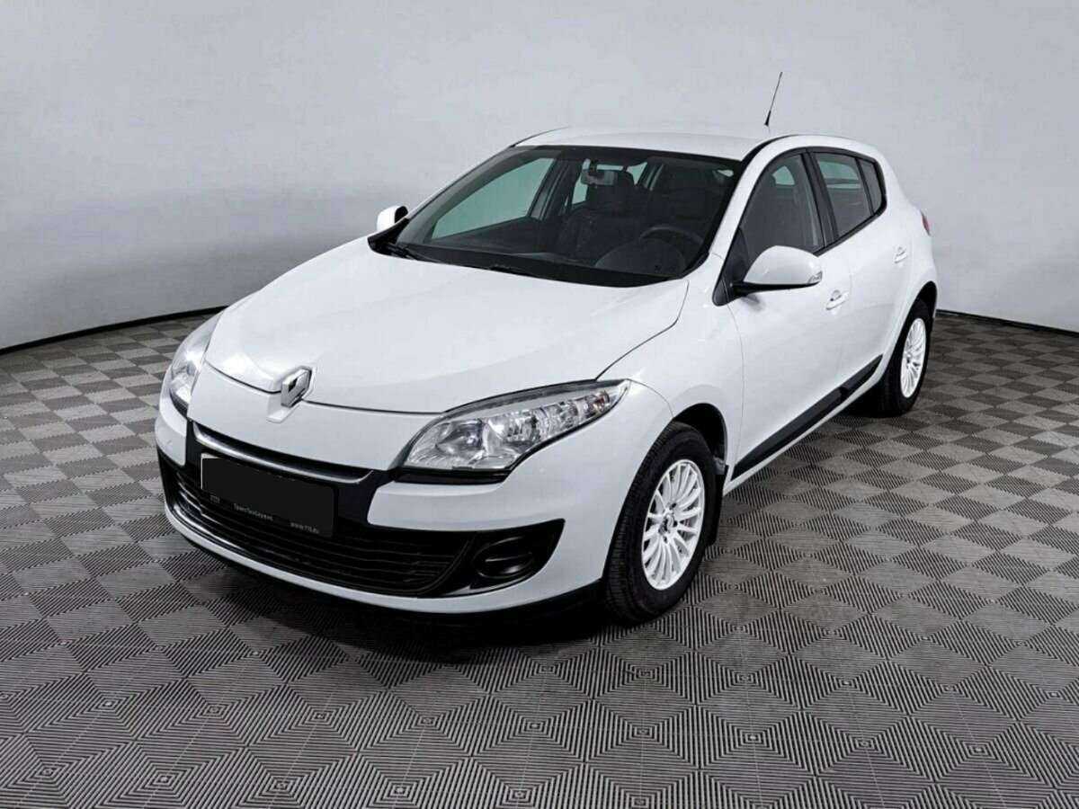 Renault Megane с пробегом — 2013 год. Фото: #0