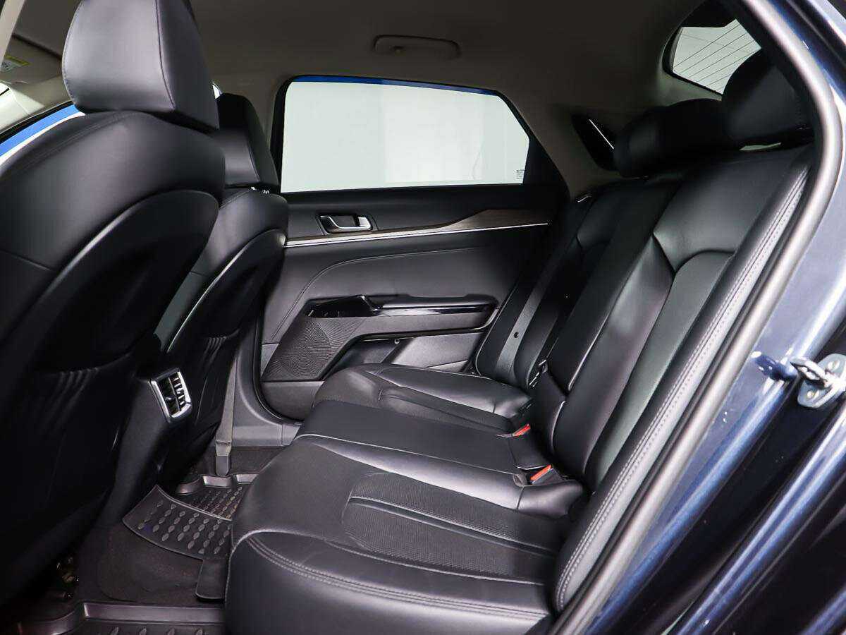 Kia K5 с пробегом — 2021 год. Фото: #9