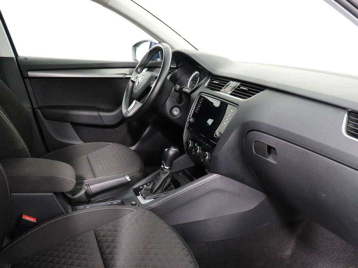 Skoda Octavia с пробегом — 2018 год. Фото: #6