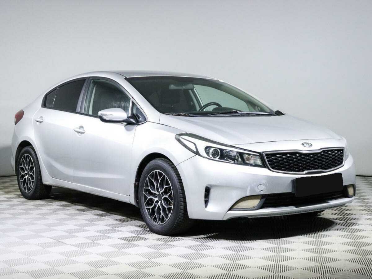 Kia Cerato с пробегом — 2017 год. Фото: #2