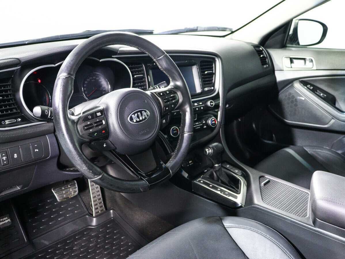 Kia Optima с пробегом — 2015 год. Фото: #12