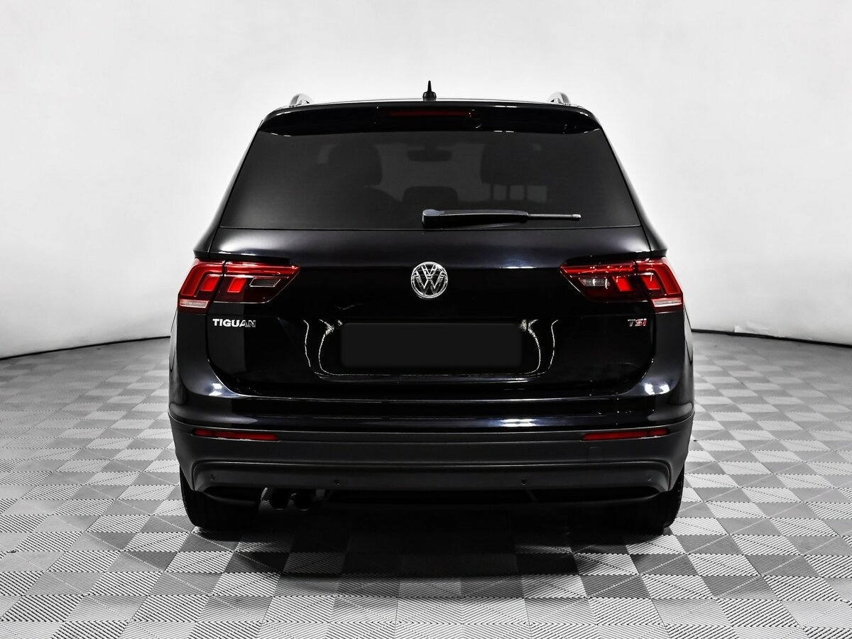 Volkswagen Tiguan с пробегом — 2017 год. Фото: #5