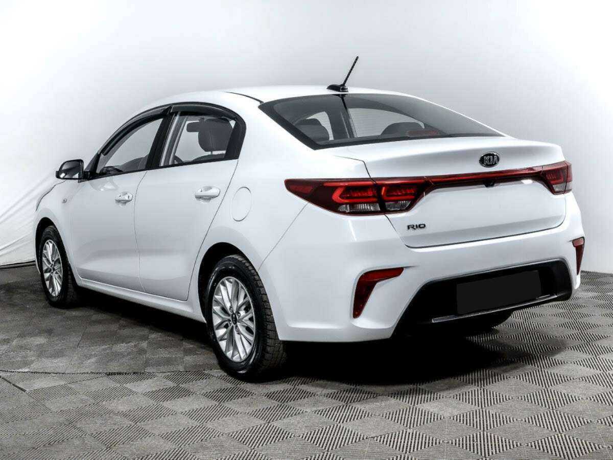 Kia Rio с пробегом — 2020 год. Фото: #5