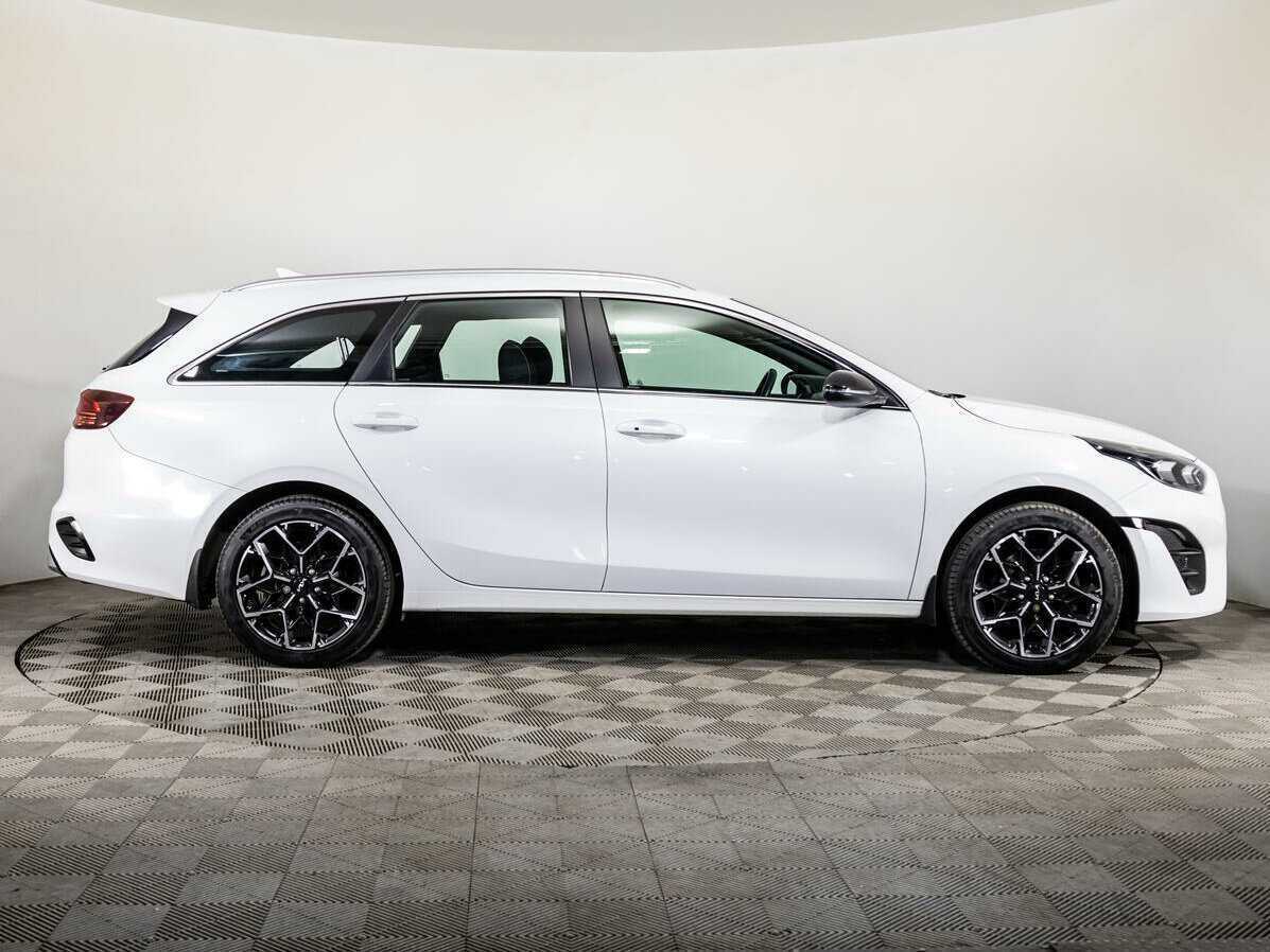 Kia Ceed с пробегом — 2021 год. Фото: #3