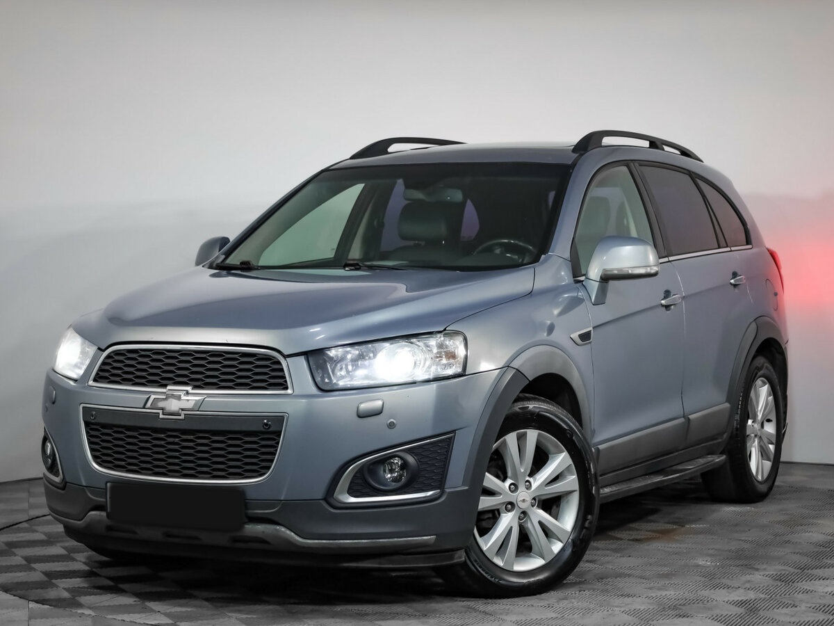 Chevrolet Captiva с пробегом — 2013 год. Фото: #0