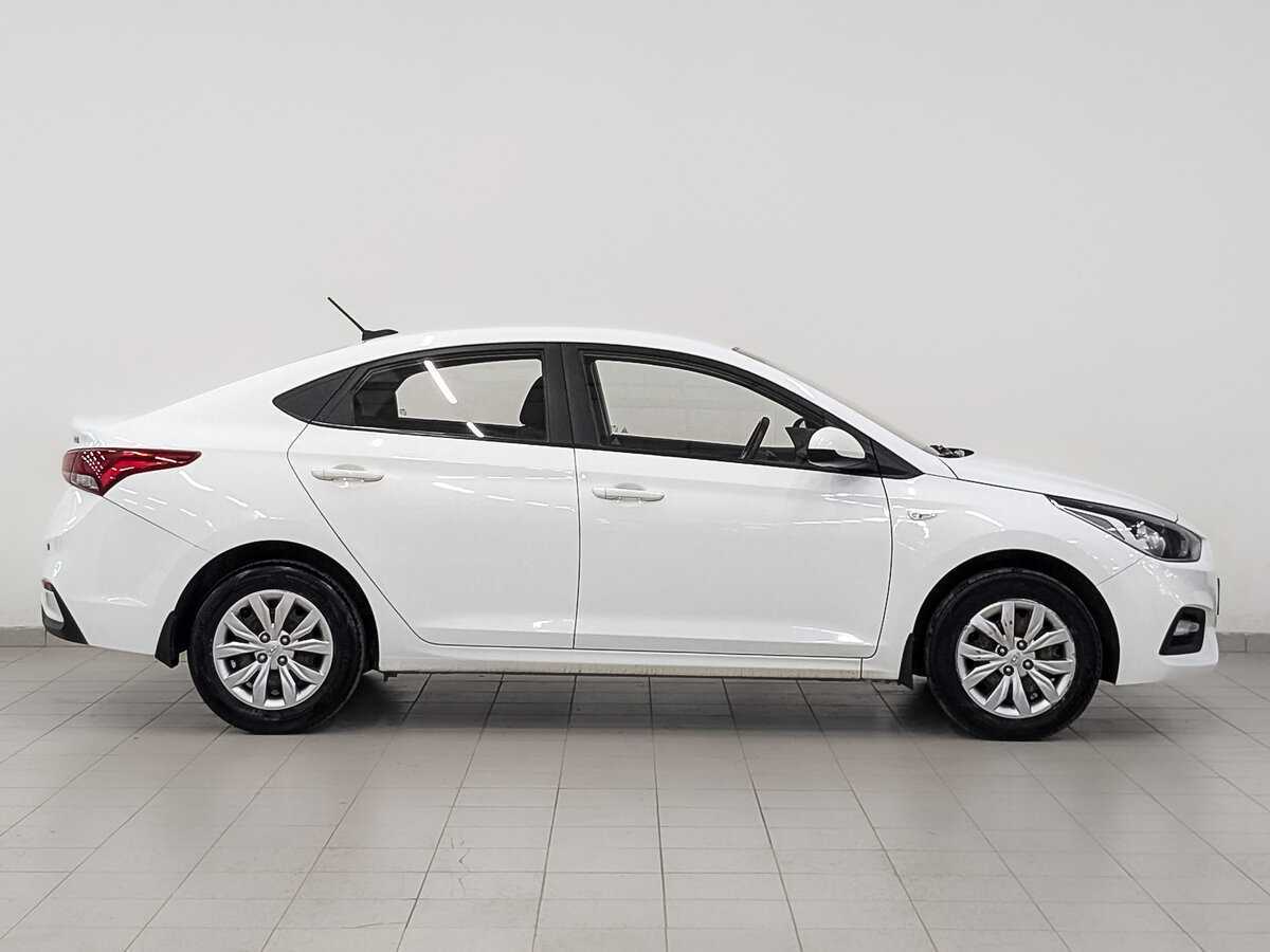 Hyundai Solaris с пробегом — 2017 год. Фото: #3
