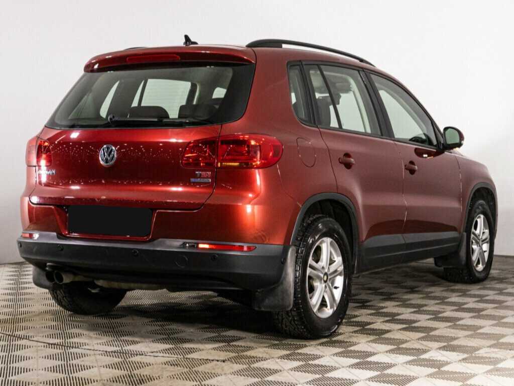 Volkswagen Tiguan с пробегом — 2012 год. Фото: #4