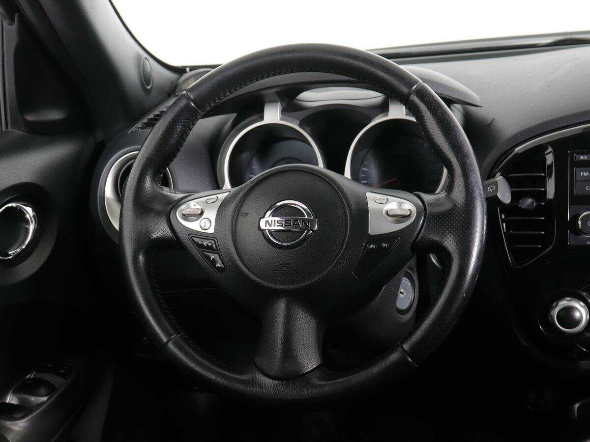 Nissan Juke с пробегом — 2013 год. Фото: #18