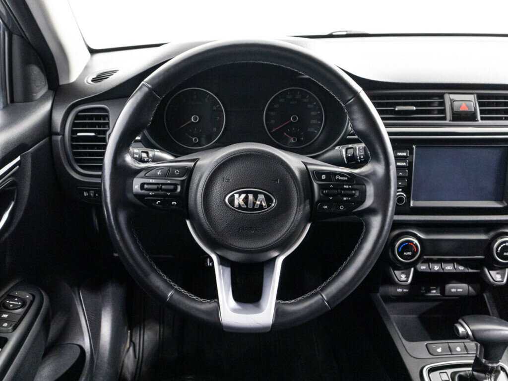 Kia Rio с пробегом — 2020 год. Фото: #20