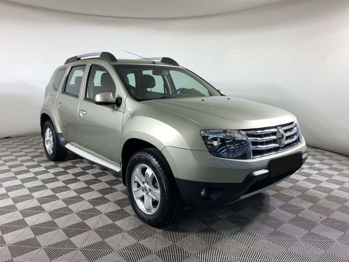 Renault Duster с пробегом — 2013 год. Фото: #2