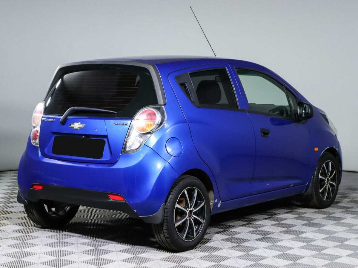 Chevrolet Spark с пробегом — 2012 год. Фото: #4