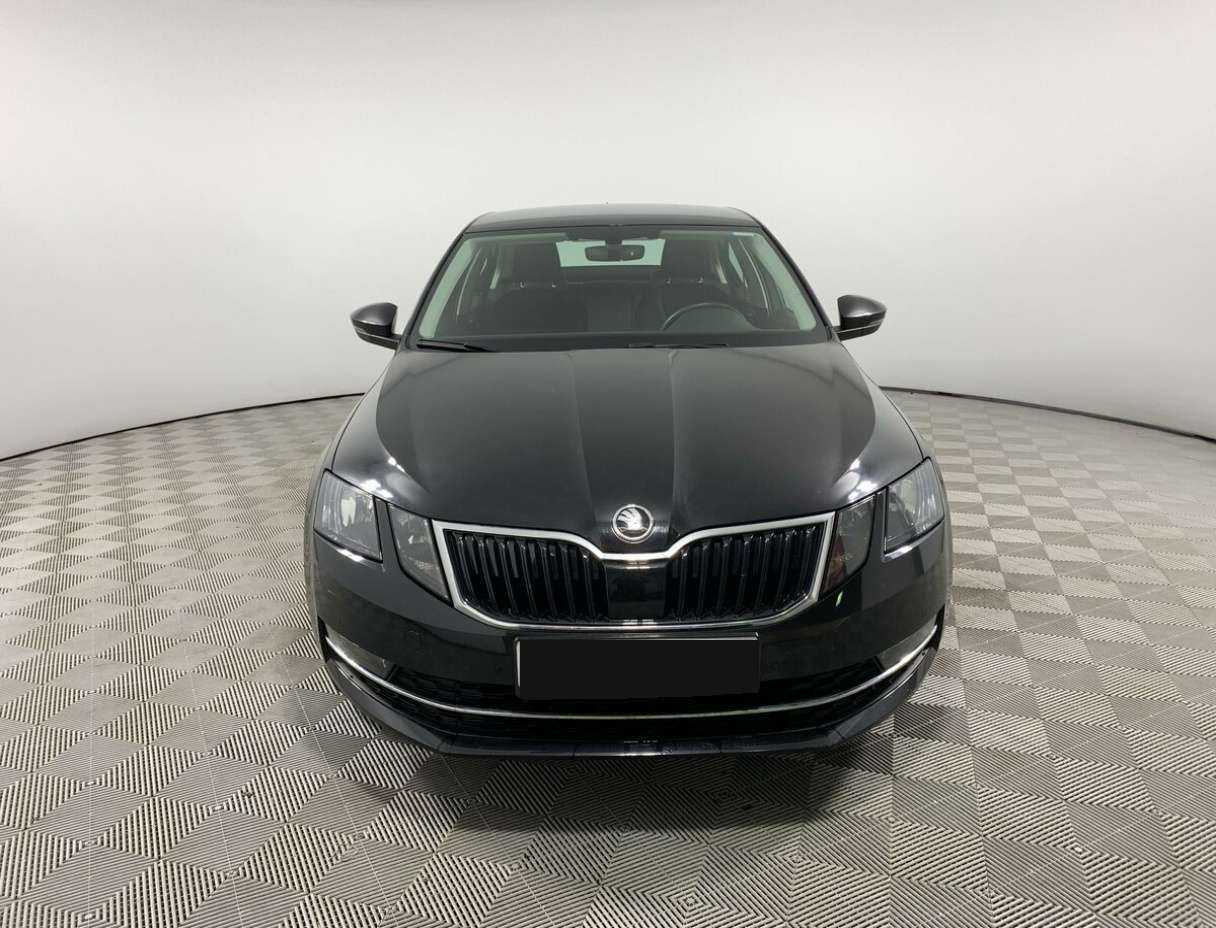 Skoda Octavia с пробегом — 2018 год. Фото: #1