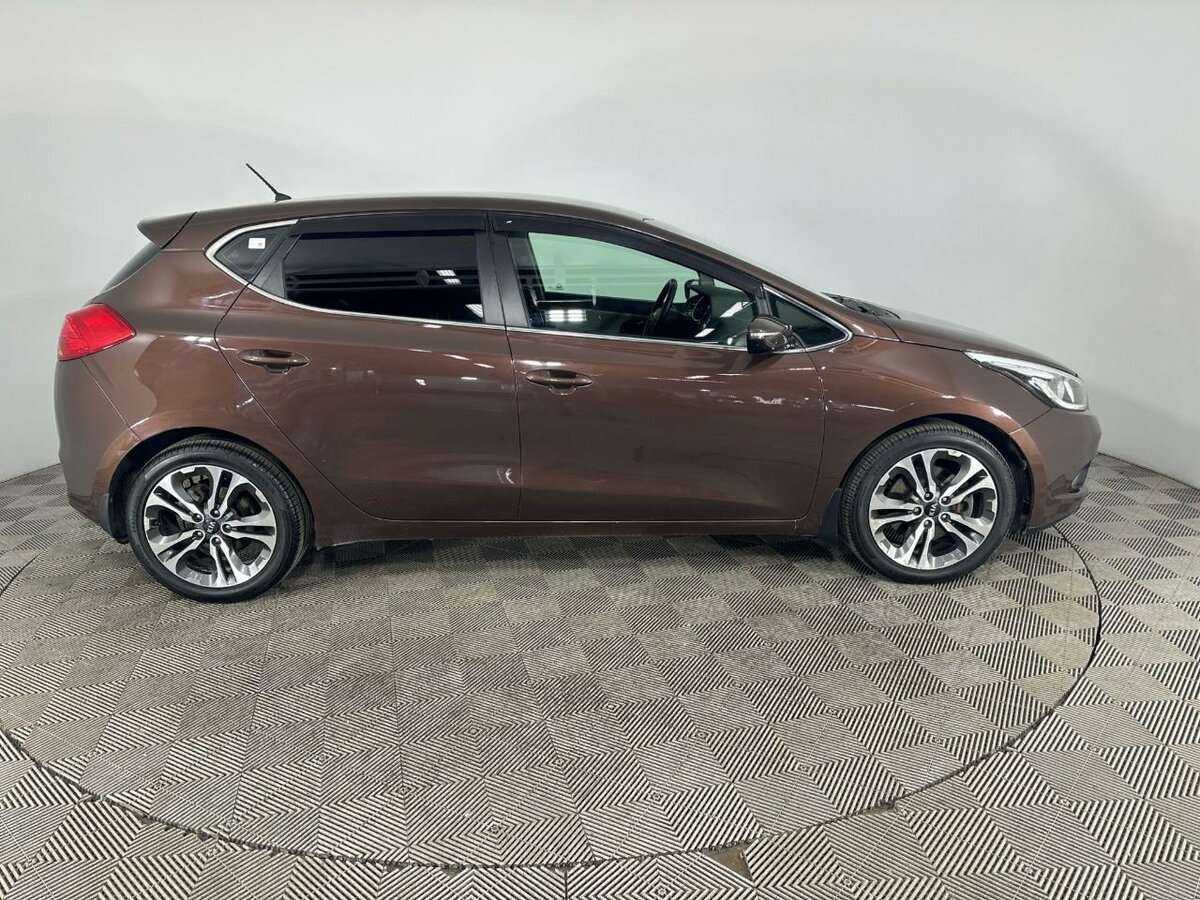 Kia Ceed с пробегом — 2014 год. Фото: #3