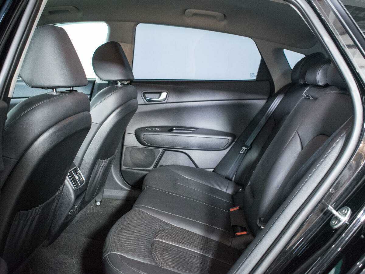 Kia Optima с пробегом — 2019 год. Фото: #9
