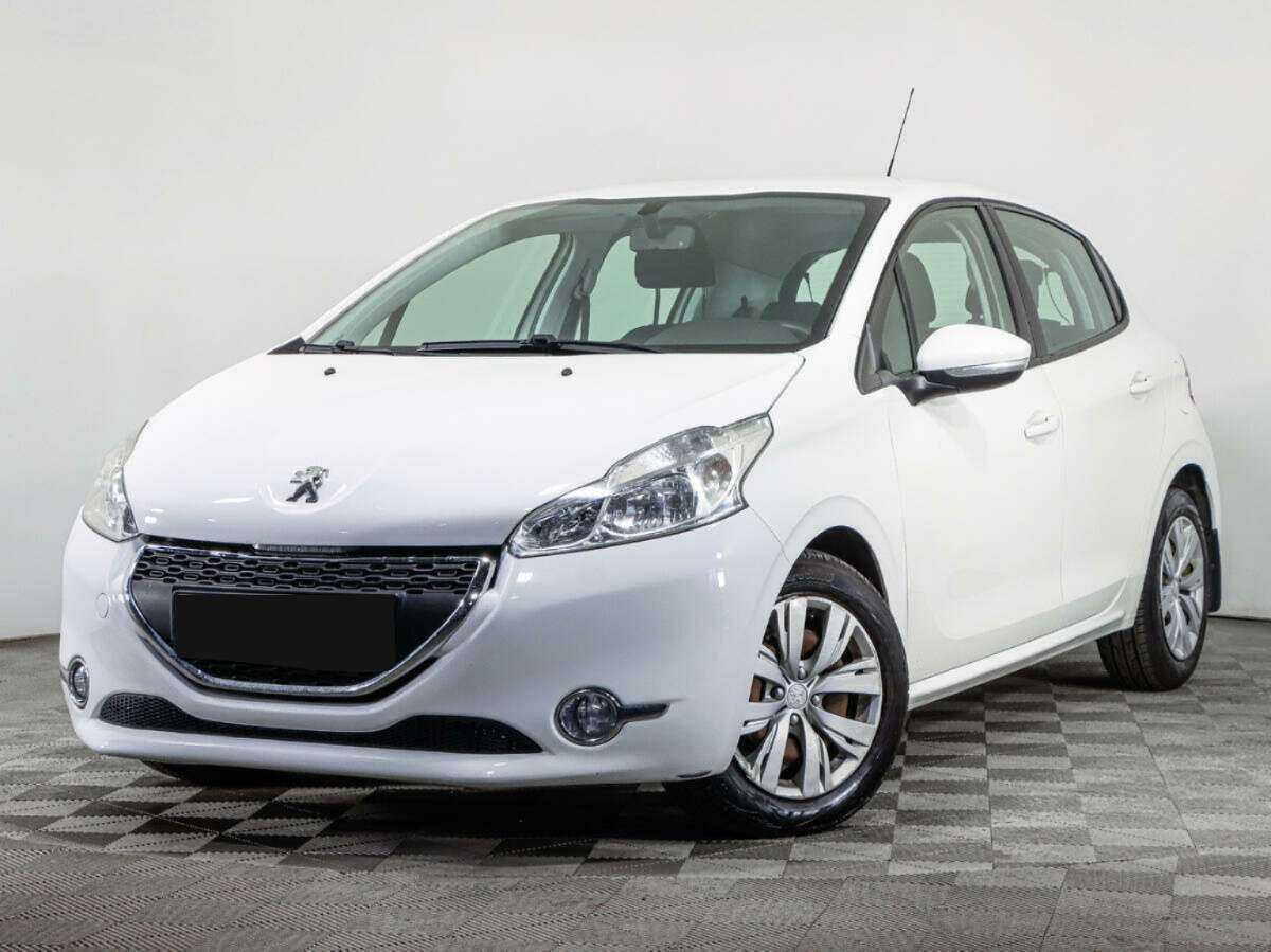 Peugeot 208 с пробегом — 2013 год. Фото: #0