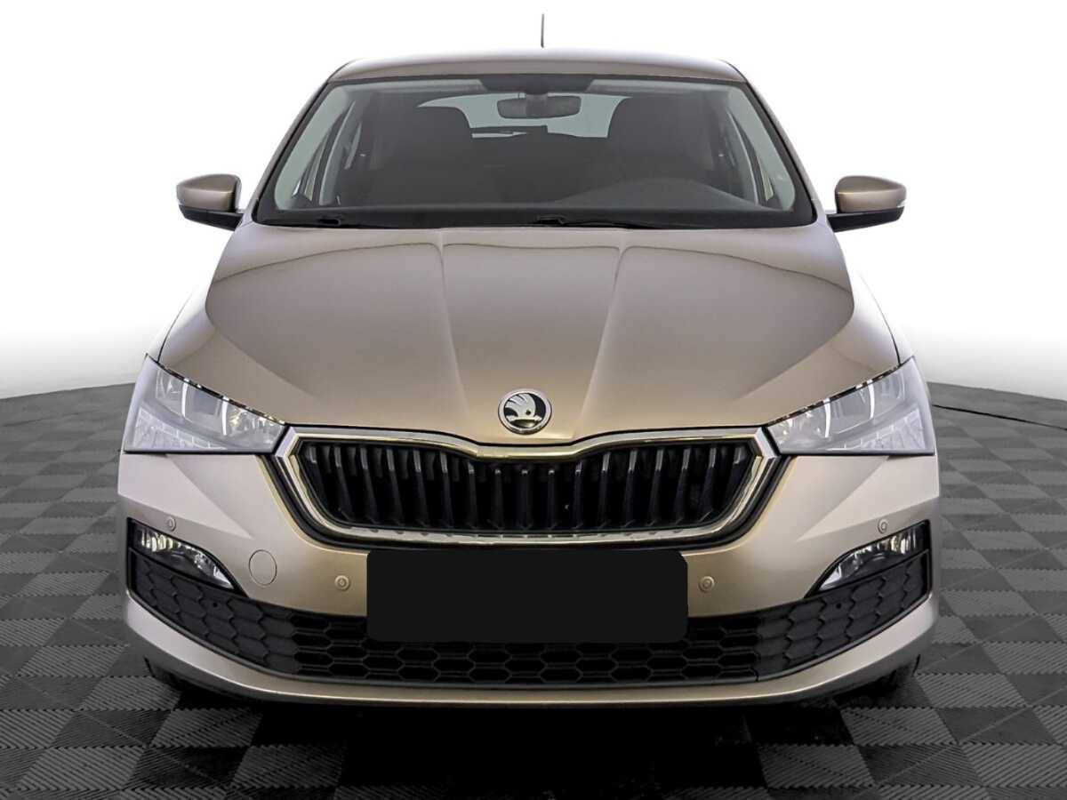 Skoda Rapid с пробегом — 2020 год. Фото: #1