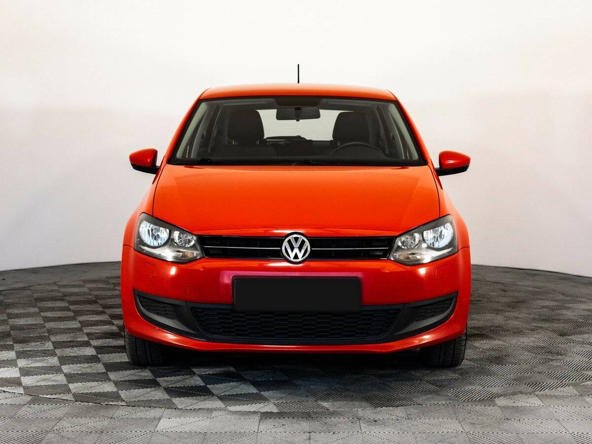 Volkswagen Polo с пробегом — 2013 год. Фото: #1