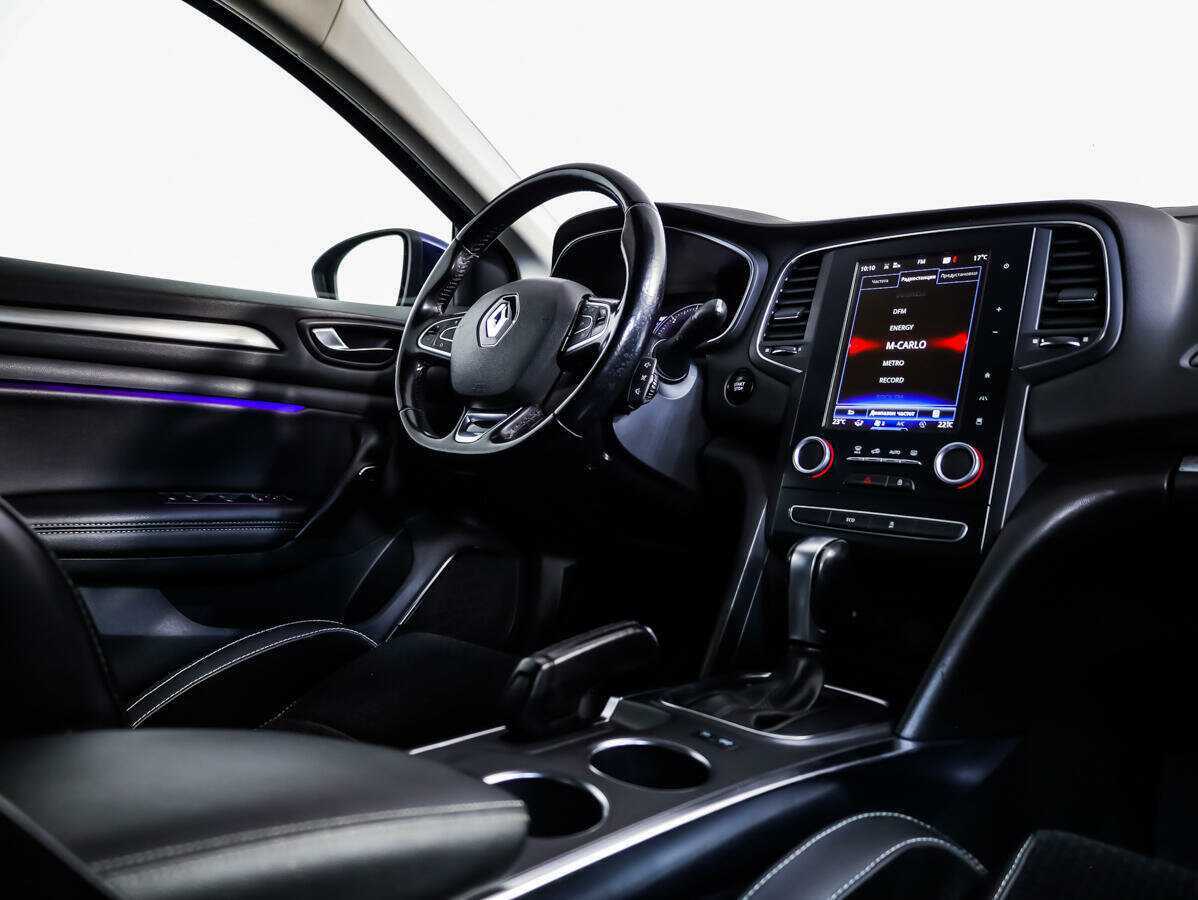 Renault Megane с пробегом — 2017 год. Фото: #7