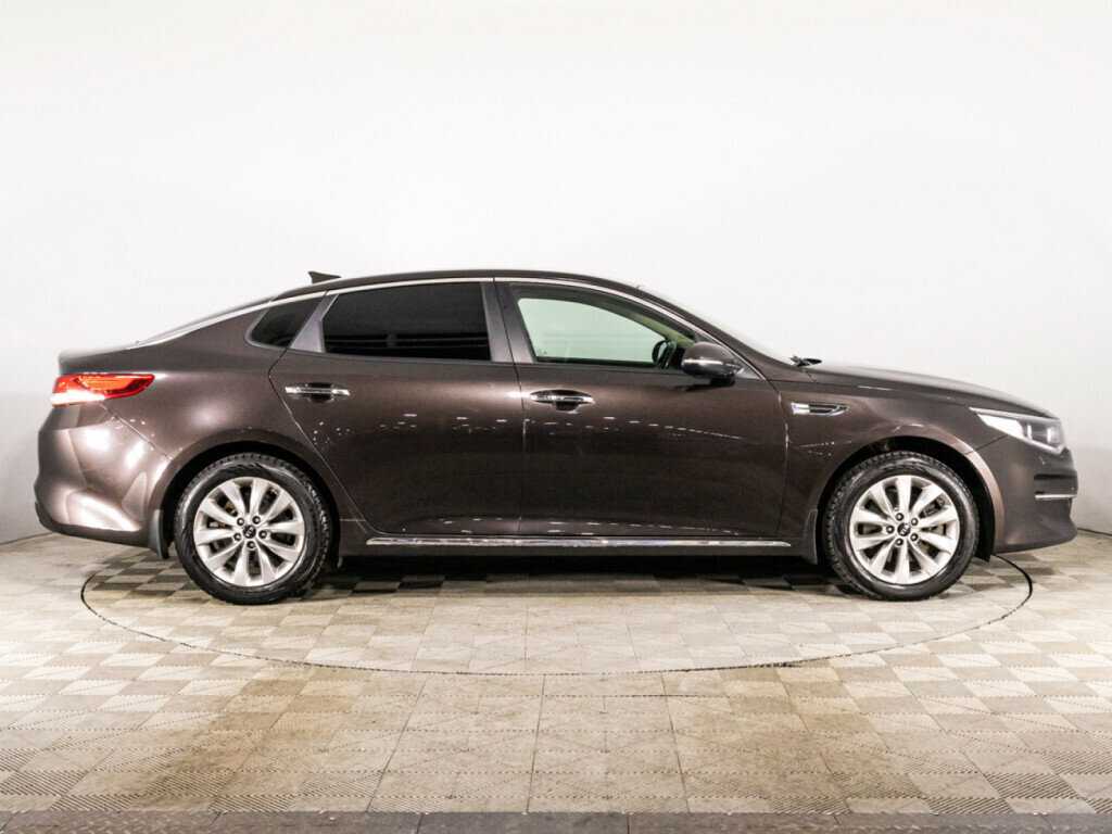 Kia Optima с пробегом — 2017 год. Фото: #3