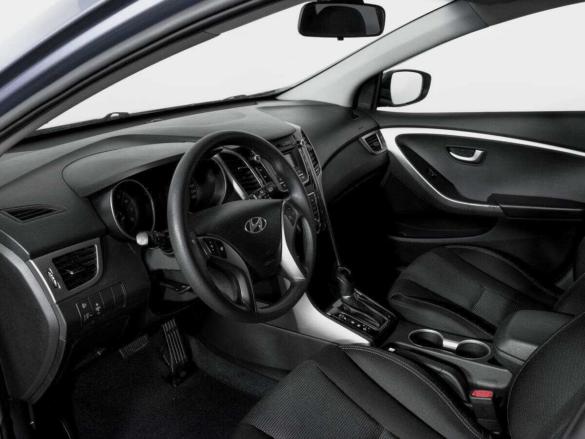 Hyundai i30 с пробегом — 2014 год. Фото: #14