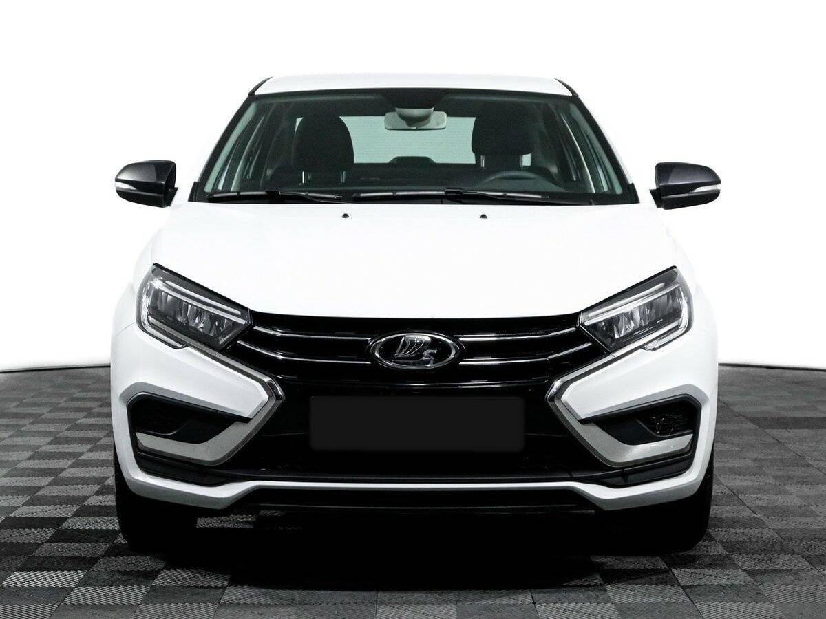Lada (ВАЗ) Vesta с пробегом — 2023 год. Фото: #1