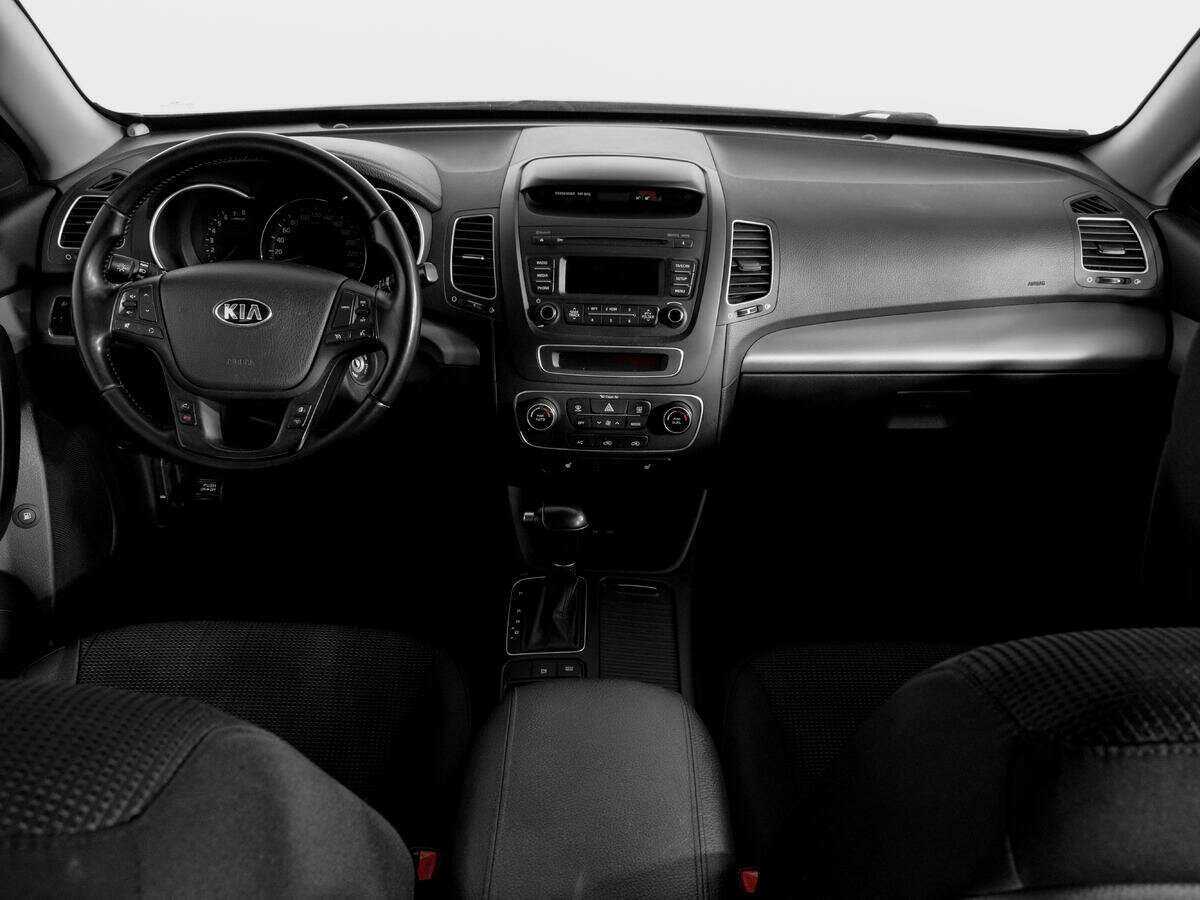 Kia Sorento с пробегом — 2013 год. Фото: #11