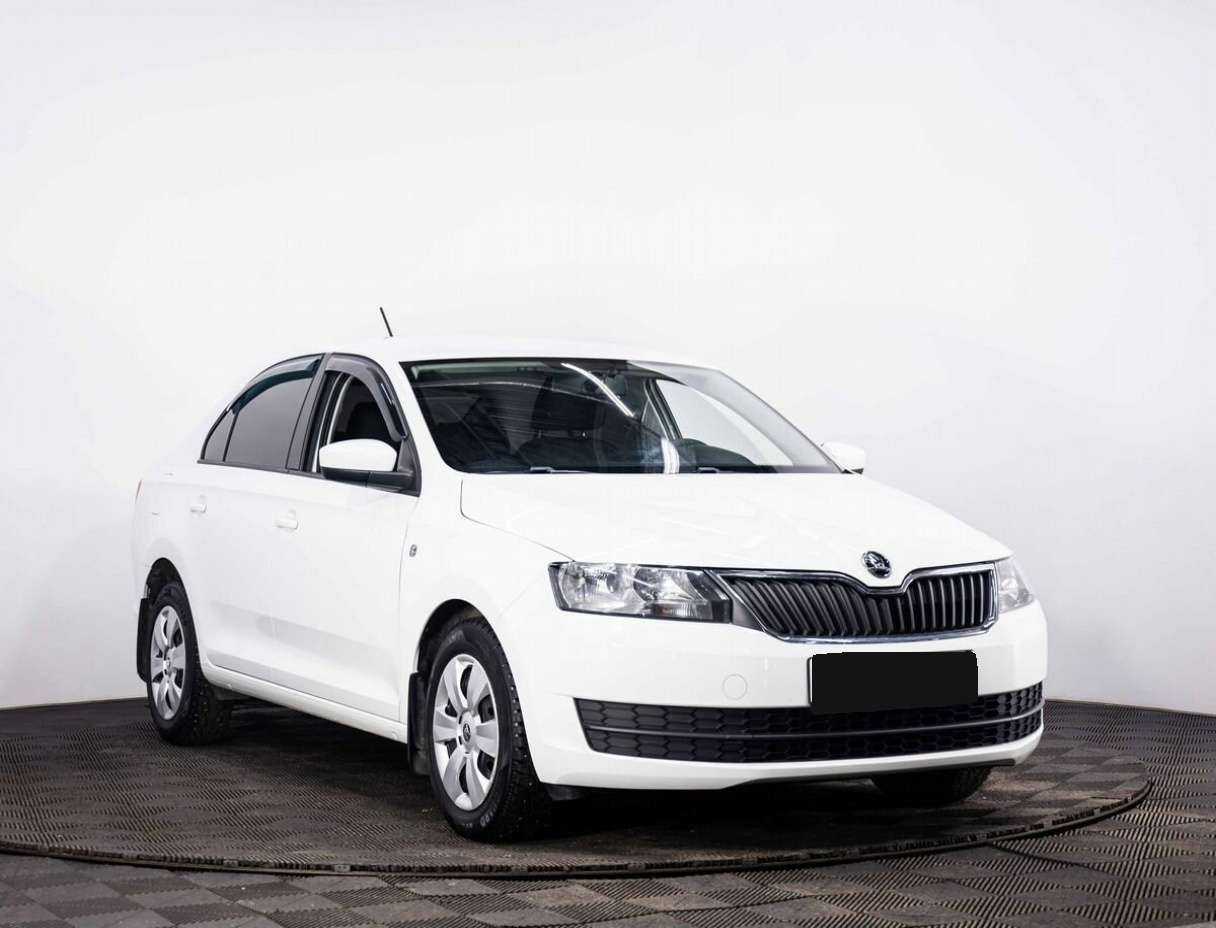 Skoda Rapid с пробегом — 2017 год. Фото: #2