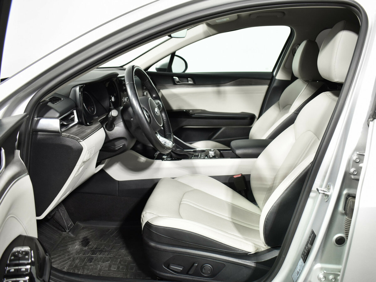 Kia K5 с пробегом — 2021 год. Фото: #9