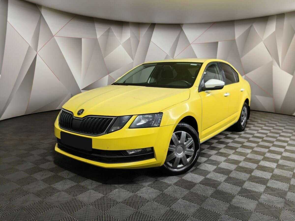 Skoda Octavia с пробегом — 2019 год. Посмотреть фото