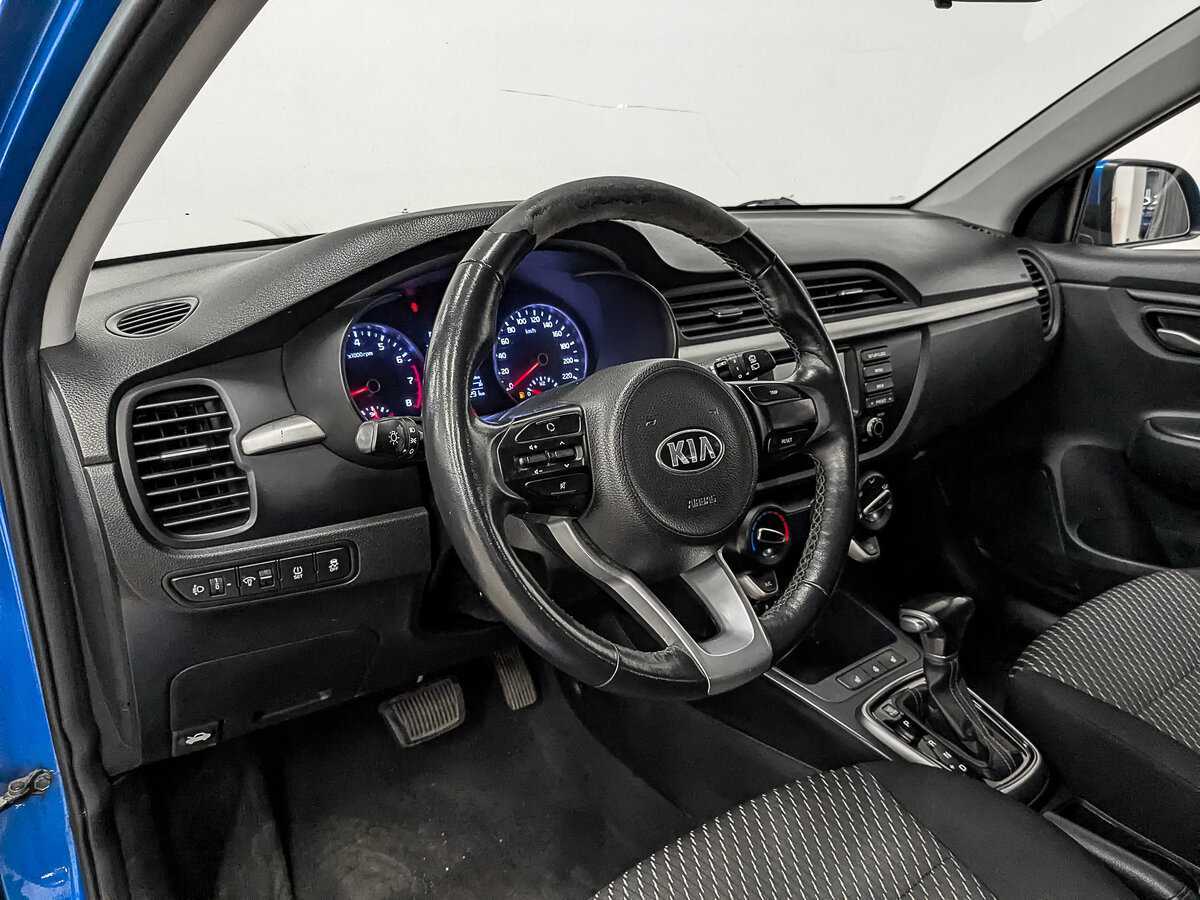 Kia Rio с пробегом — 2020 год. Фото: #13