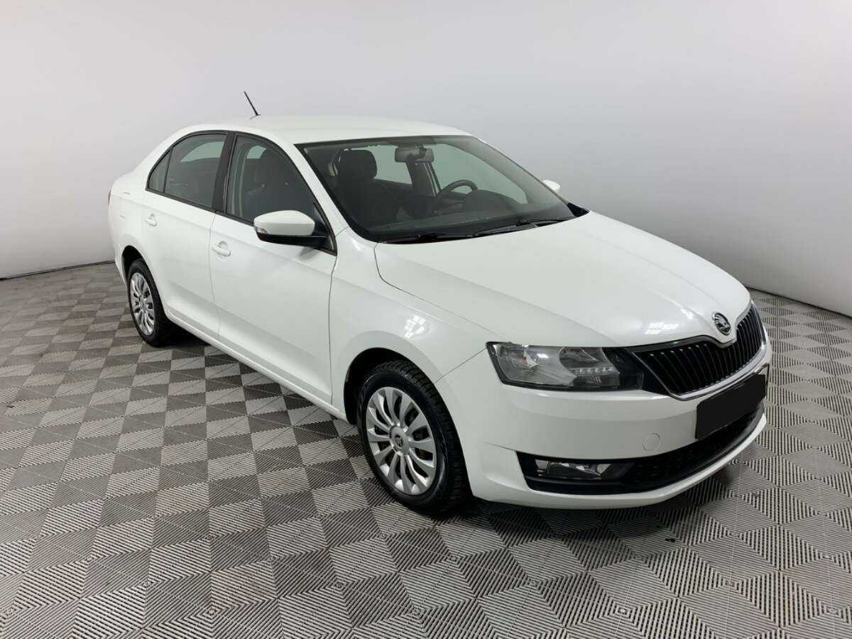 Skoda Rapid с пробегом — 2019 год. Фото: #2