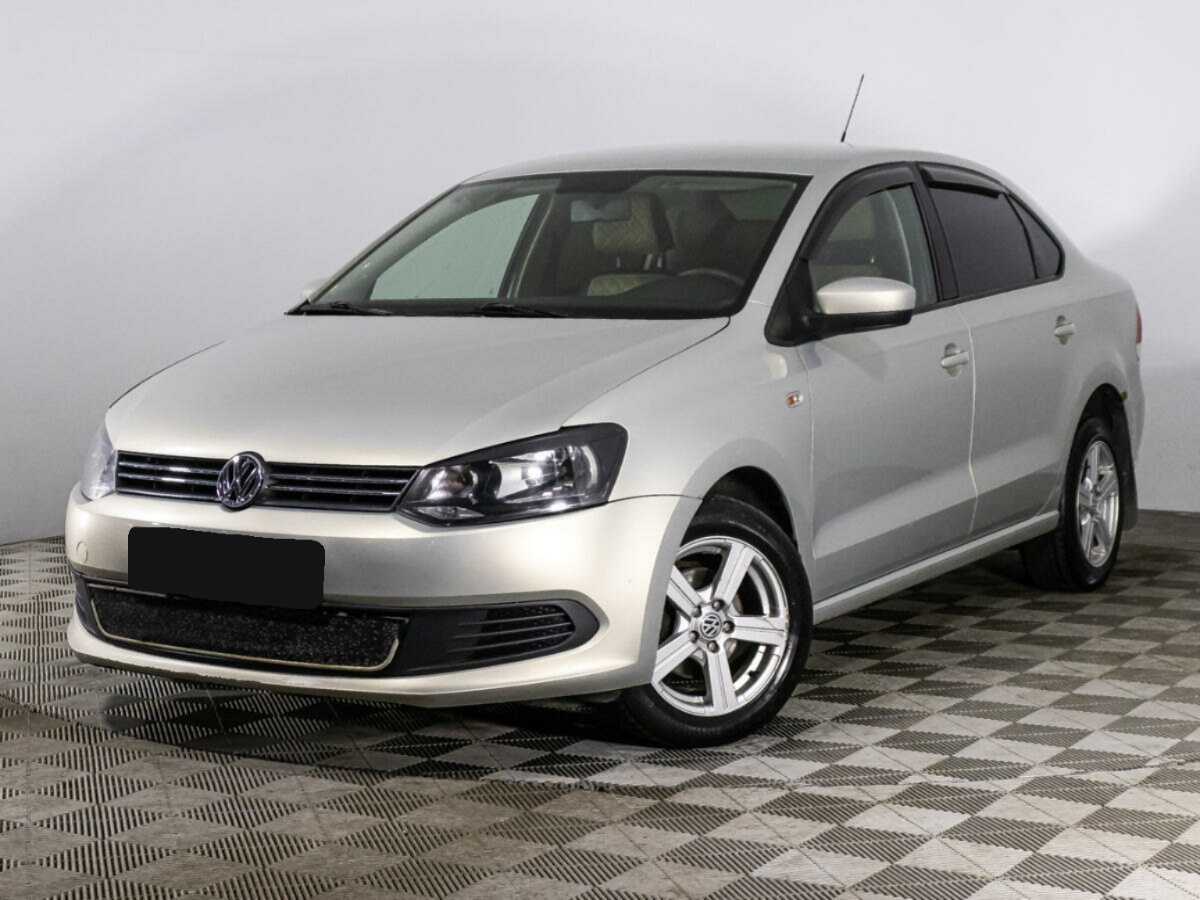 Volkswagen Polo с пробегом — 2013 год. Фото: #0