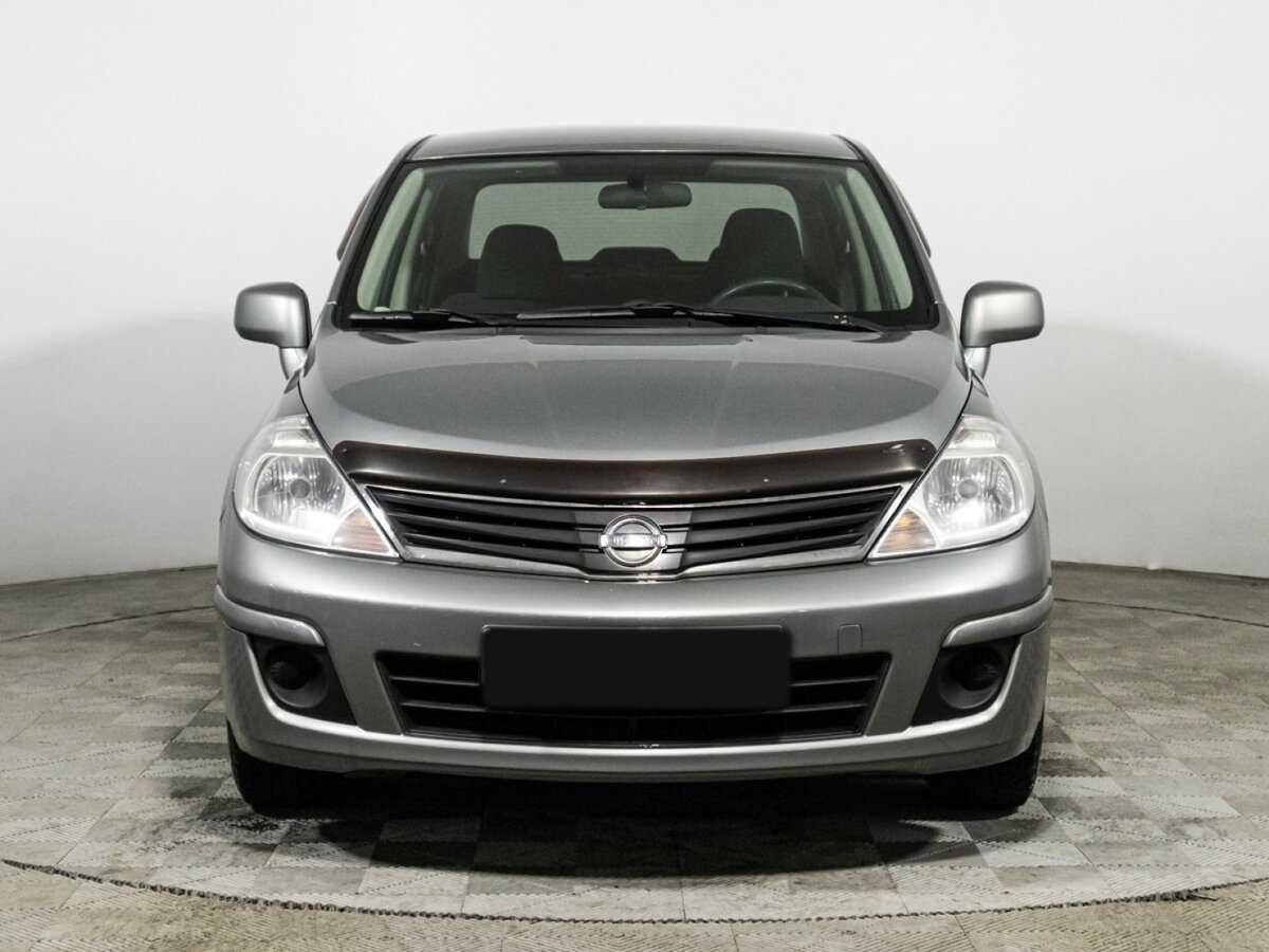 Nissan Tiida с пробегом — 2013 год. Фото: #1